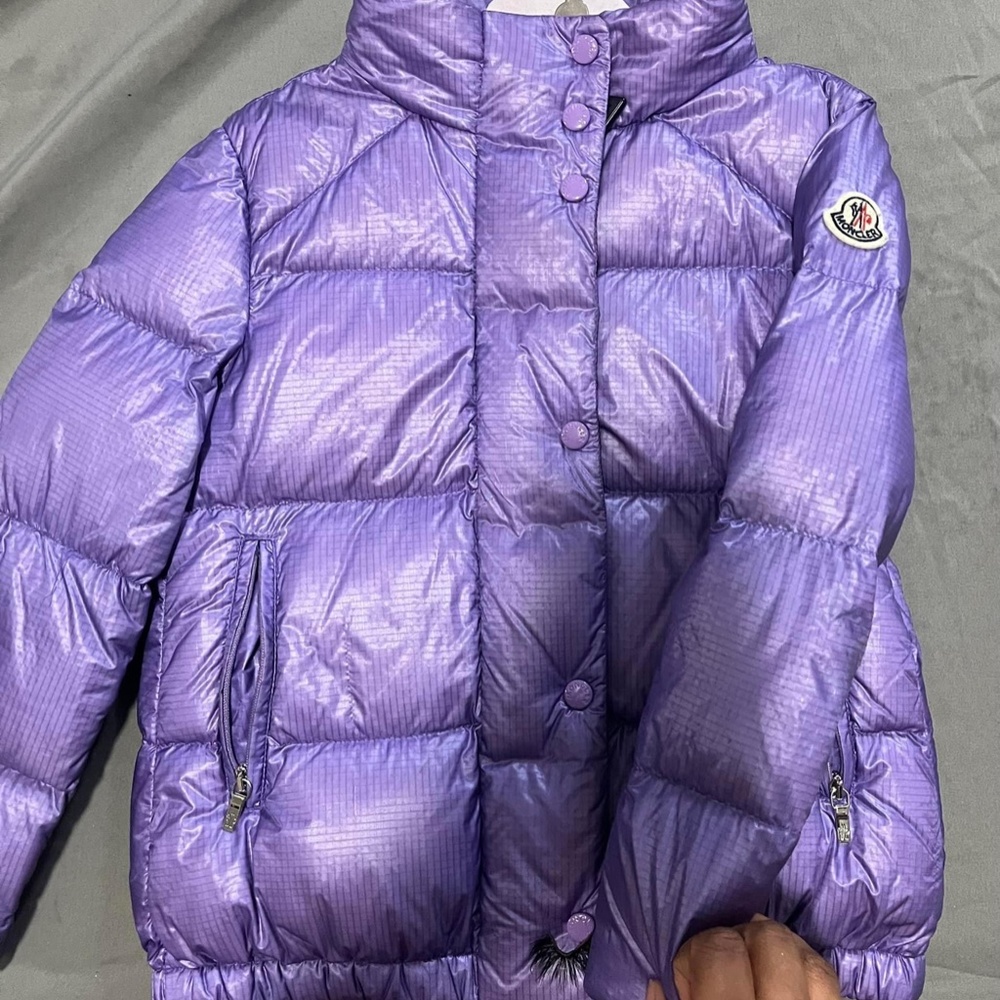 Moncler - Picture 2 of 2